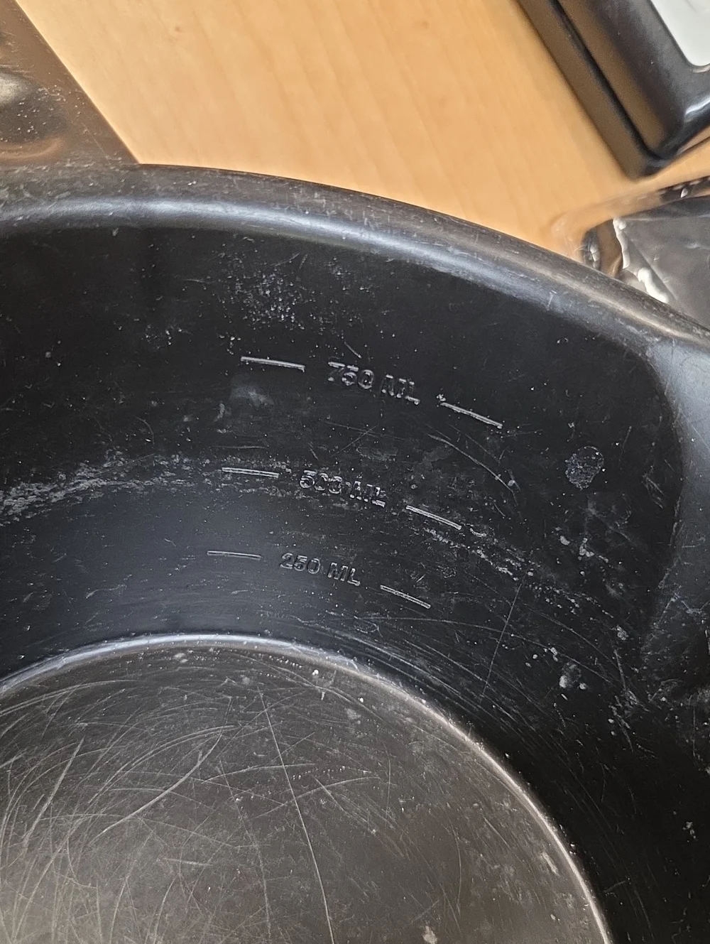 Pampered Chef Cool & Serve‎ Tray, Chip Maker, Steamer, Apron
